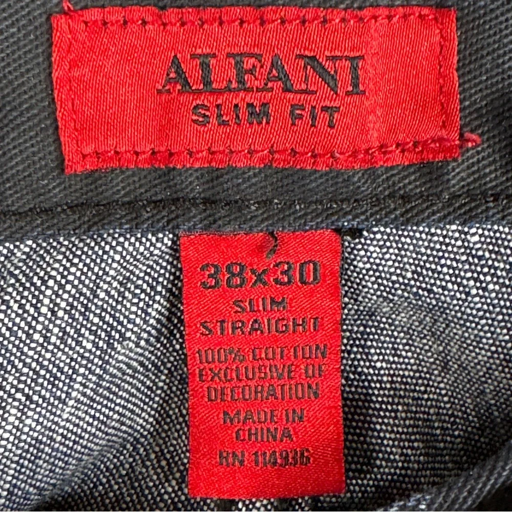 Alfani Jeans Mens Size 38x30 Blue Dark Wash Slim Straight Leg VTG 100% Cotton